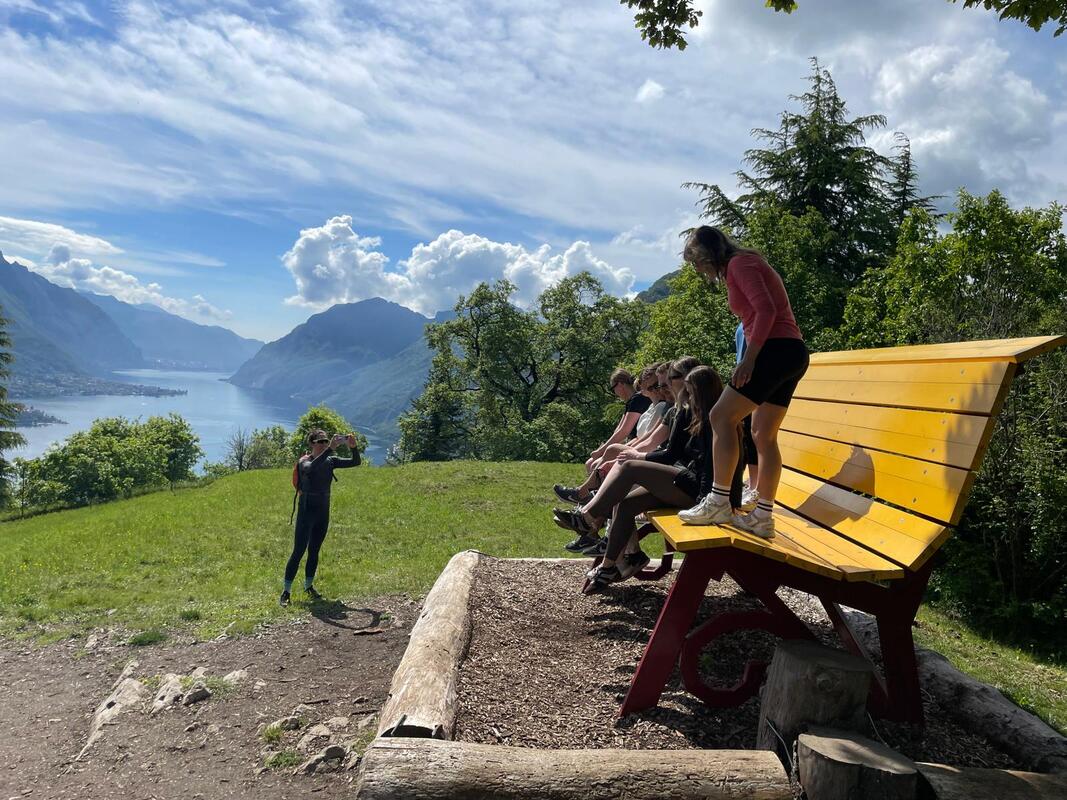 Cyclists at Bellagio View Point