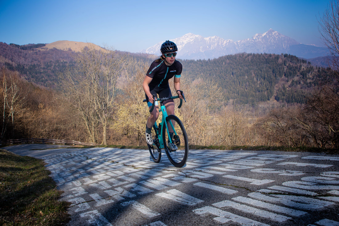 Cyclist riding Bianchi Specialissima CV Disc - Federica Roselli Photography Cyclist riding Bianchi Specialissima CV Disc - Federica Roselli Photography