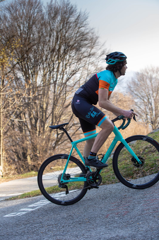 Cyclist riding Bianchi Specialissima CV Disc - Federica Roselli Photography Cyclist riding Bianchi Specialissima CV Disc - Federica Roselli Photography