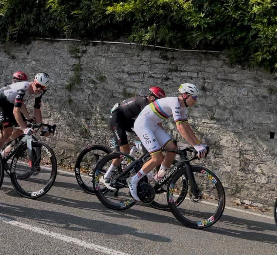 Road bike rental for Il Lombardia and Lake Como climbs Road bike rental for Il Lombardia and Lake Como climbs