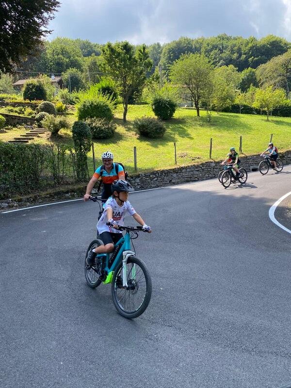 Cyclist on a road near Lake Como